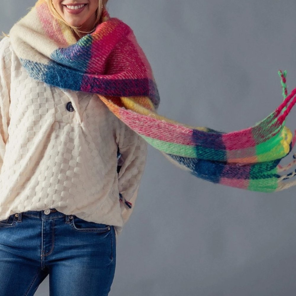 💕Posh Pick! Bright & Cozy Sweater Wrap with Fringe NWT
